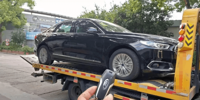 應(yīng)該選擇怎樣的托運(yùn)汽車公司？-鑫邦運(yùn)車